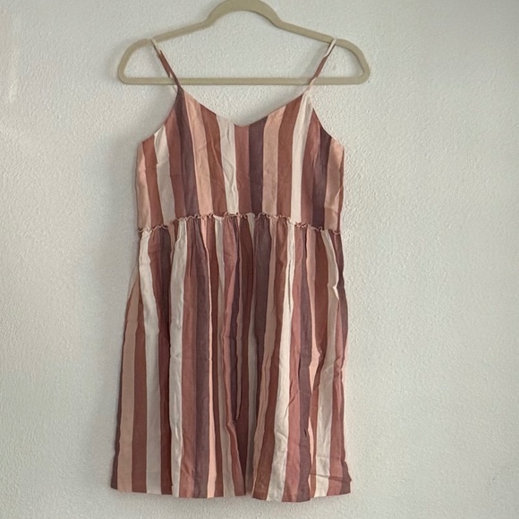 Madewell Dresses & Skirts - Madewell Ruffle Waist Babydoll Cami Dress